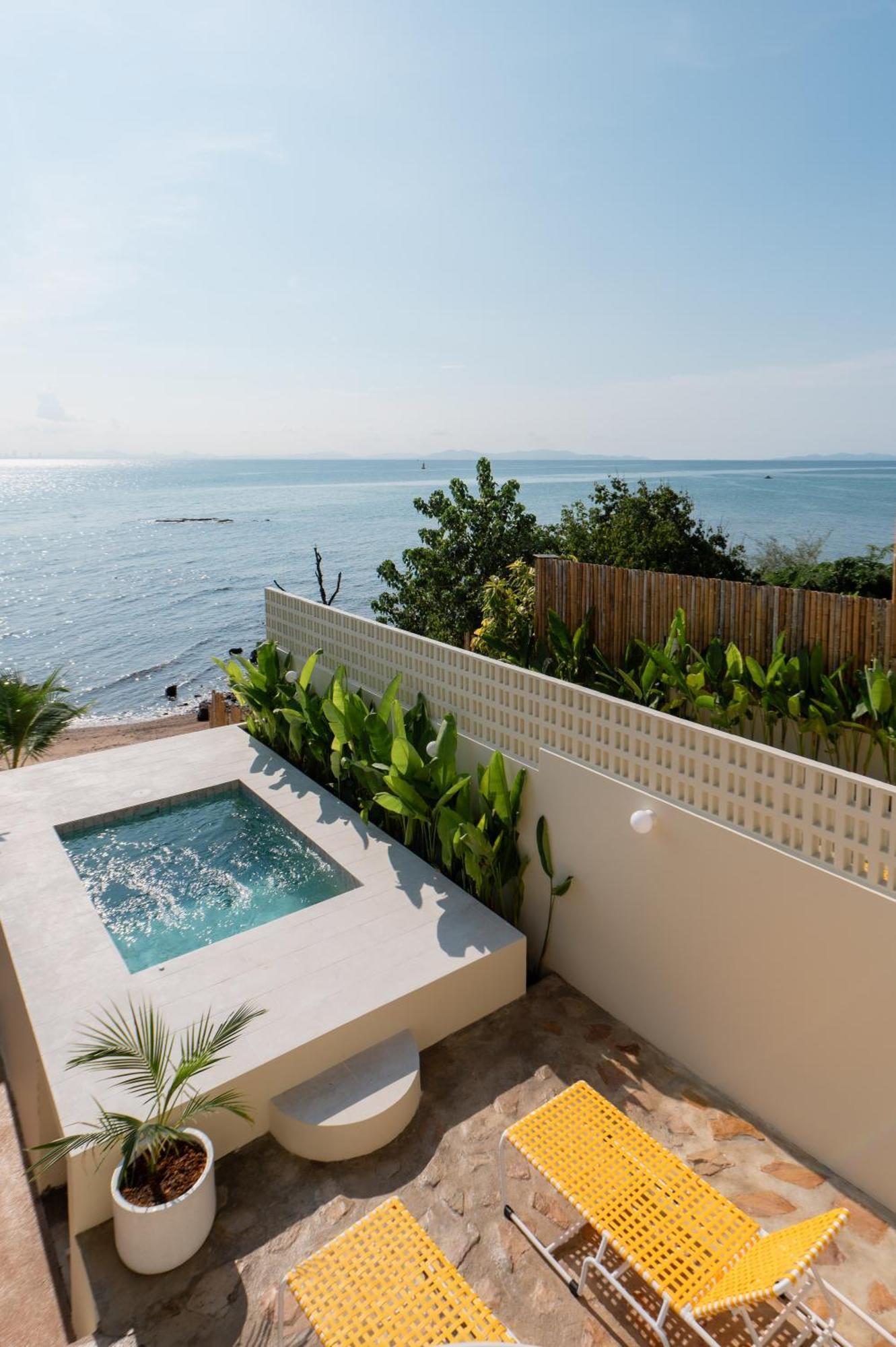Rocco Villa Ко Ларн Екстериор снимка